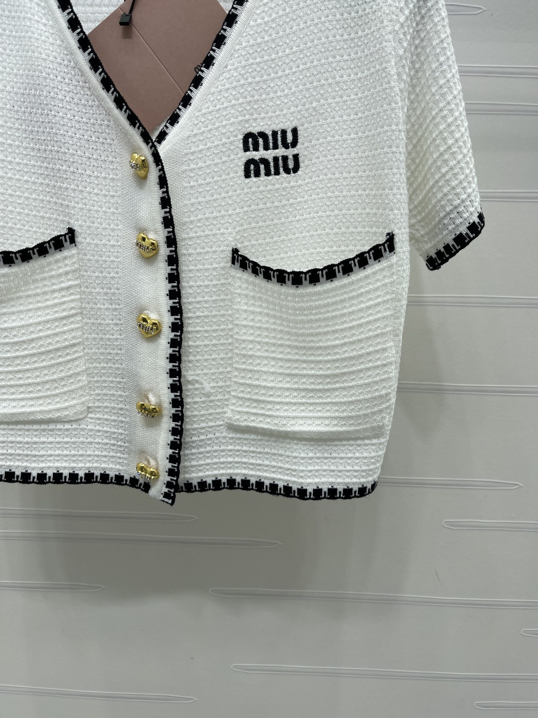 Women's short sleeves